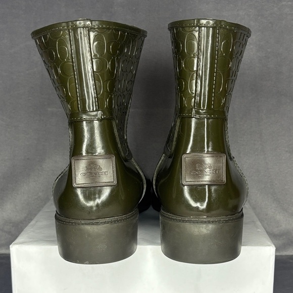 🔥🔥🔥Coach Green Waterproof Winter Boots Size: 9B🔥🔥🔥 - Picture 4 of 11
